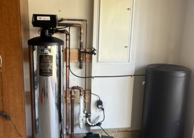 2.0 ft^3 Water Softener